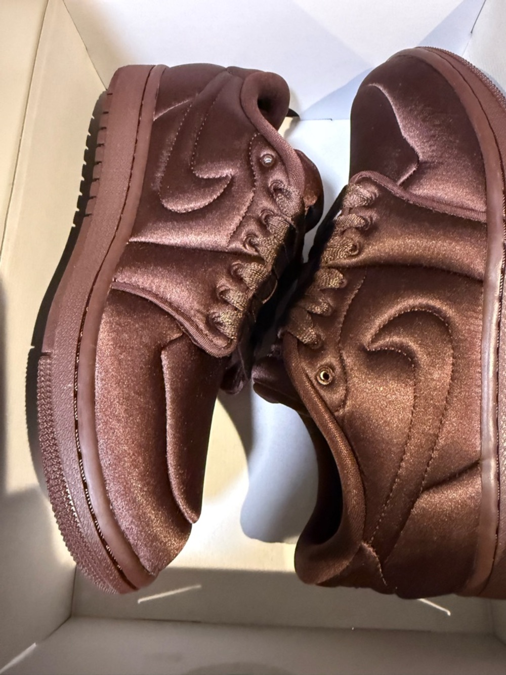 Jordan 1 Low Method of Make Satin Earth Low-Top Sneakers